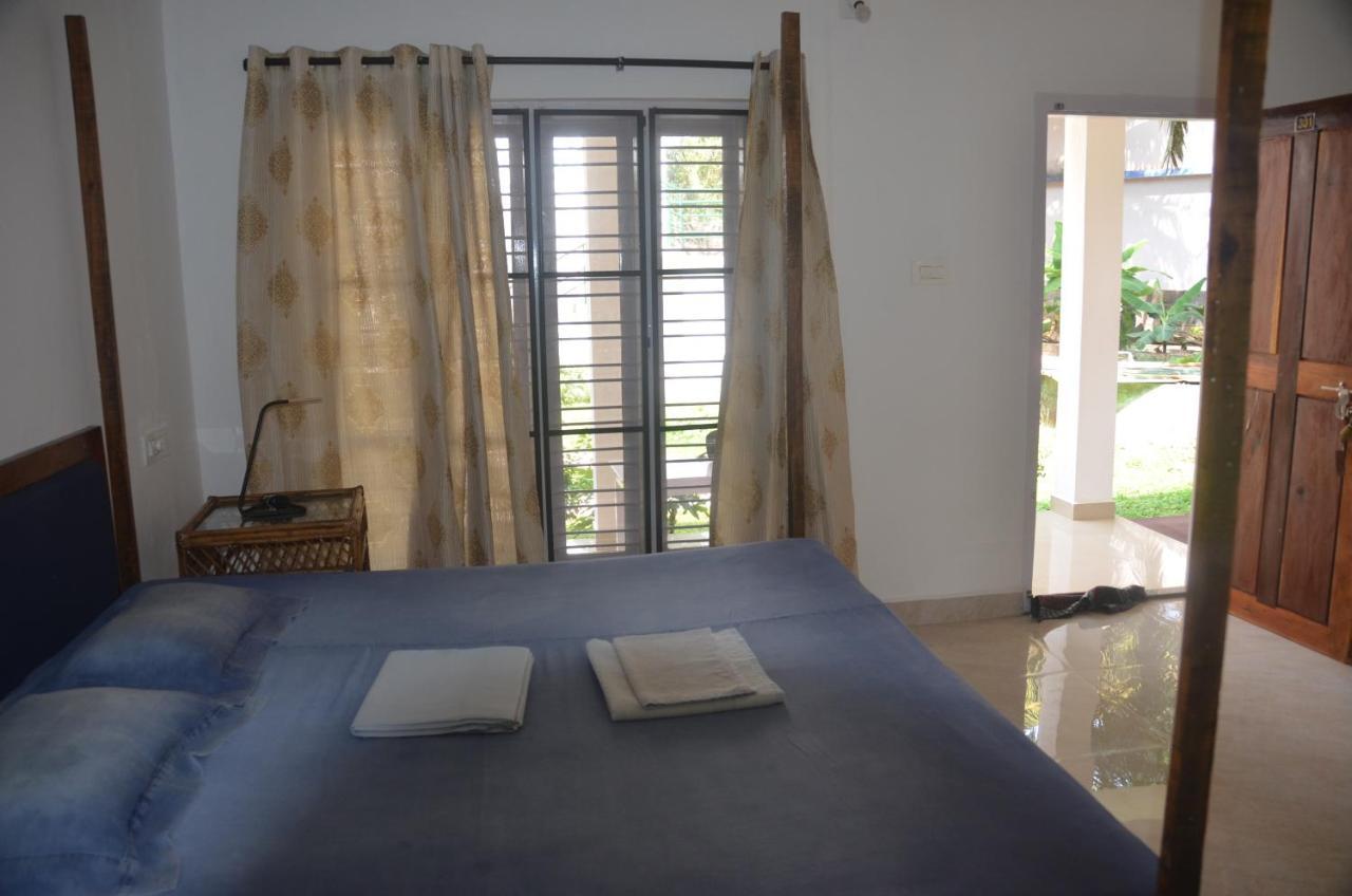 Arya Homestay Bougain Villa Gokarna  Bagian luar foto