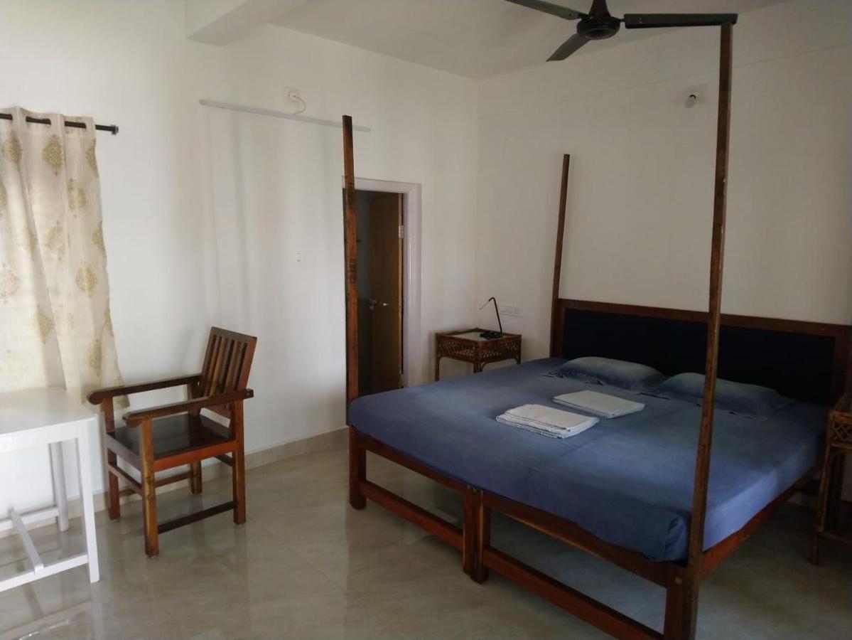 Arya Homestay Bougain Villa Gokarna  Bagian luar foto